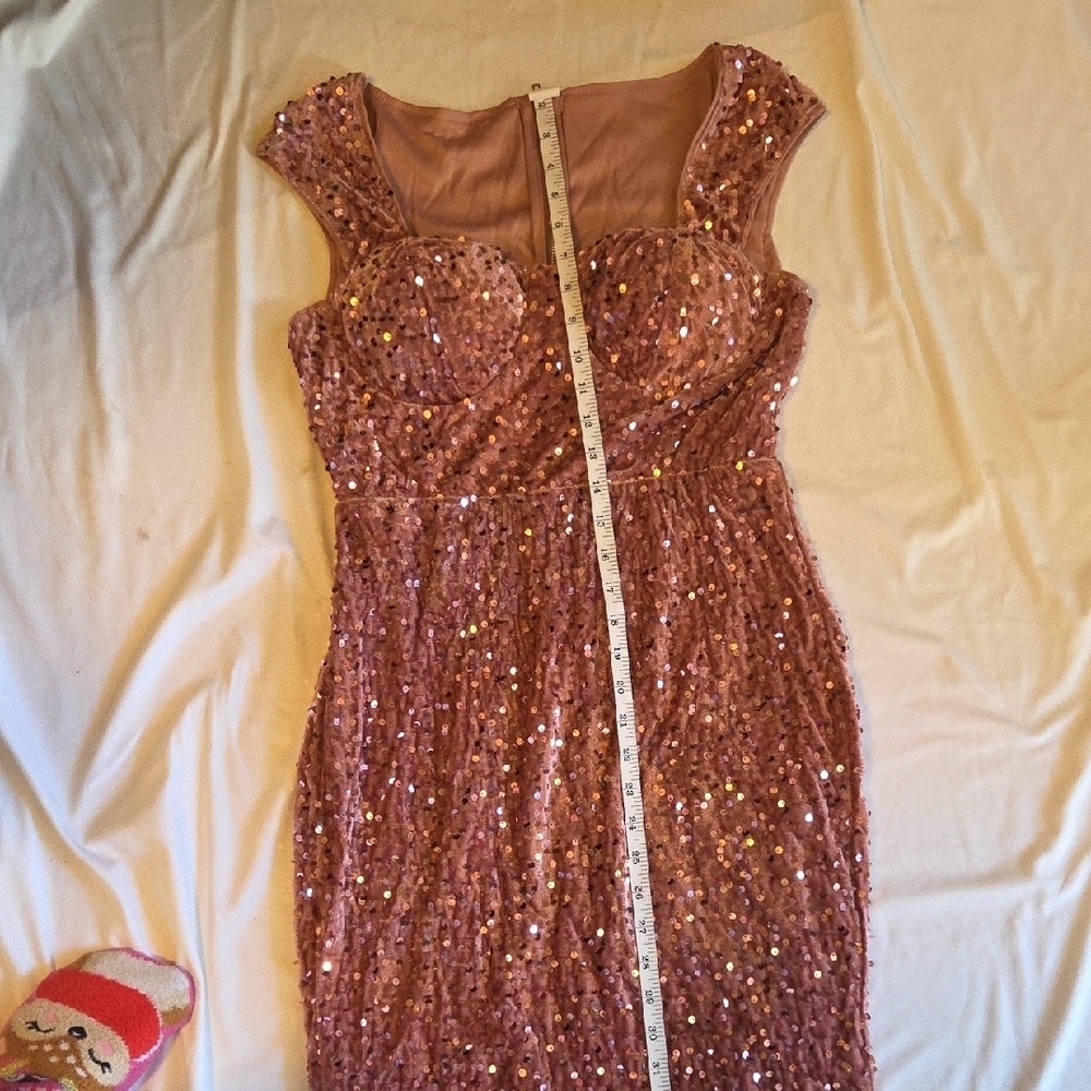 SHEIN Glittering Pink Sequin Dress - Picture 7 of 9